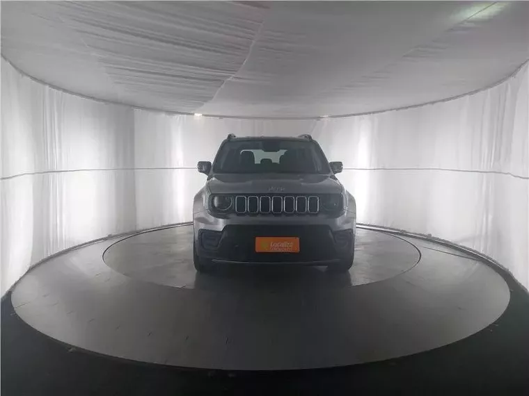 Jeep Renegade Prata 11