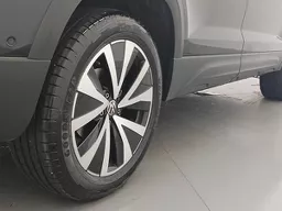 Volkswagen Taos
