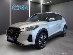 Nissan Kicks Play