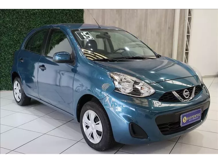 Nissan March Azul 1