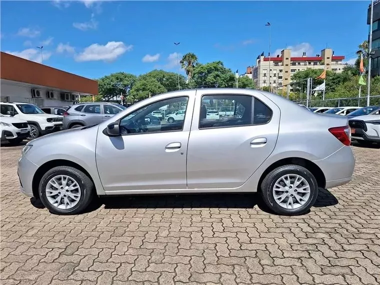 Renault Logan Prata 9