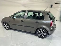 Volkswagen Polo Sedan