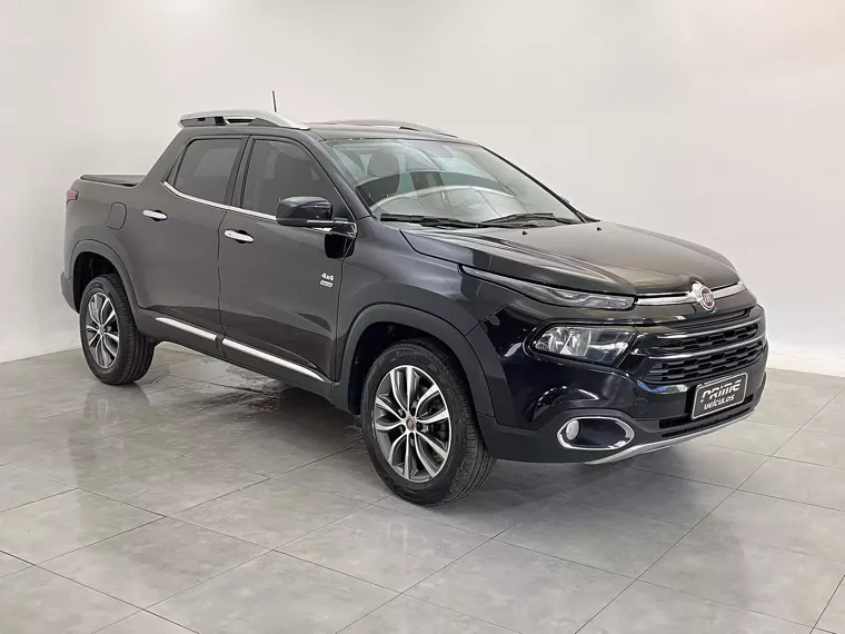 Fiat Toro Preto 3