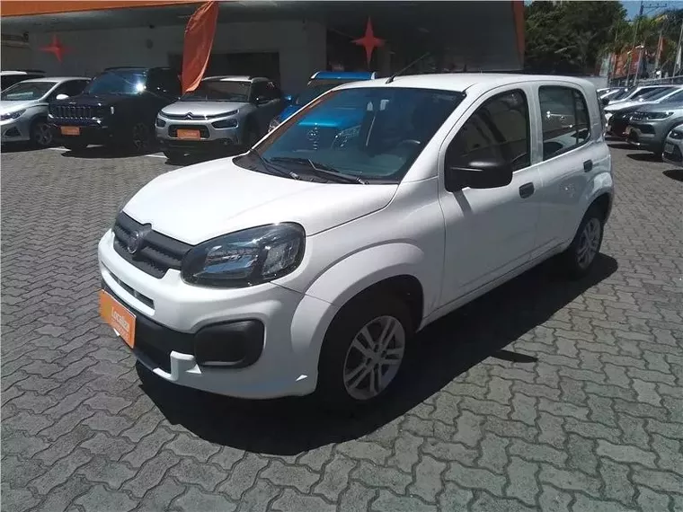 Fiat Uno Branco 1