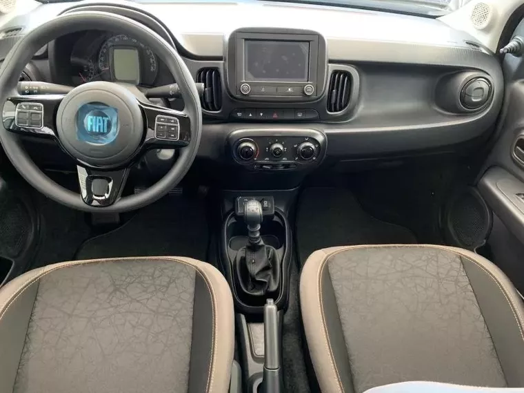 Fiat Mobi Branco 4