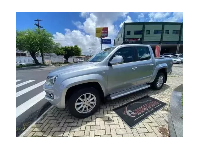 Volkswagen Amarok Prata 5