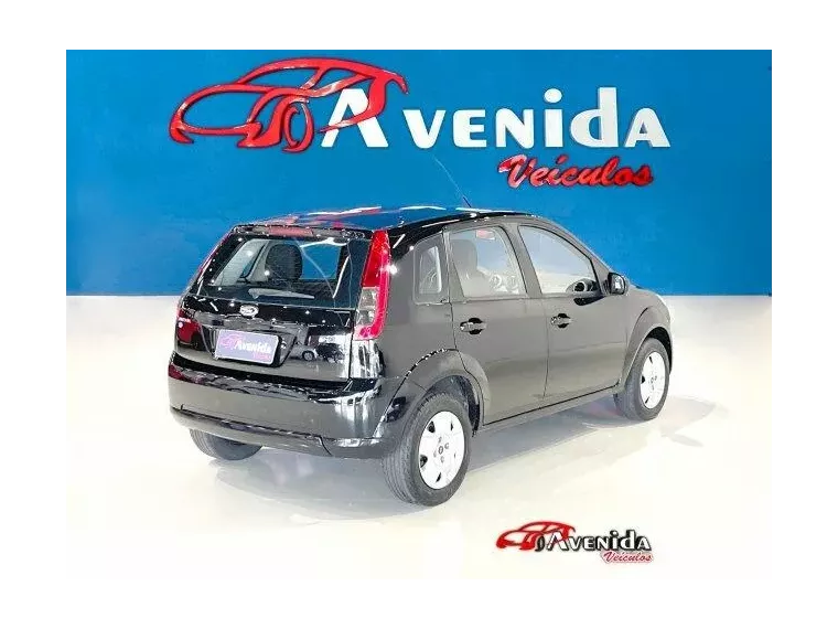 Ford Fiesta Preto 9