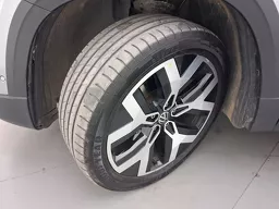 Volkswagen Taos