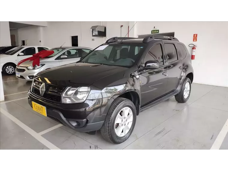 Renault Duster Preto 9