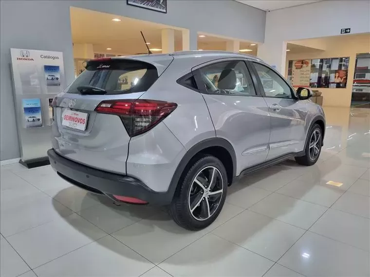 Honda HR-V Prata 9