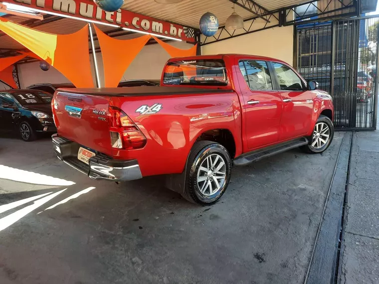 Toyota Hilux Vinho 10