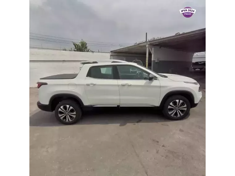 Fiat Toro Branco 4