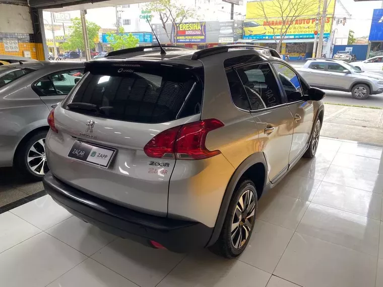 Peugeot 2008 Prata 10