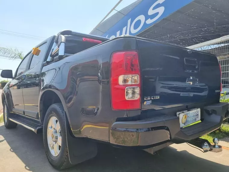 Chevrolet S10 Preto 5