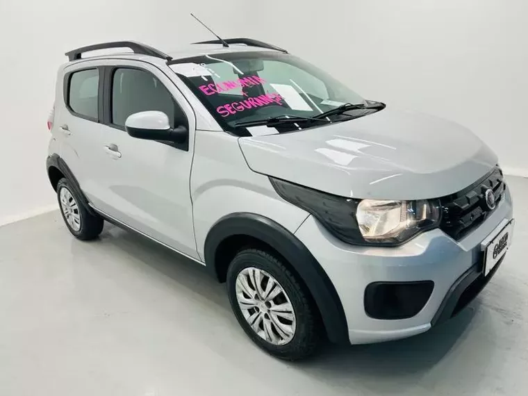 Fiat Mobi Prata 7