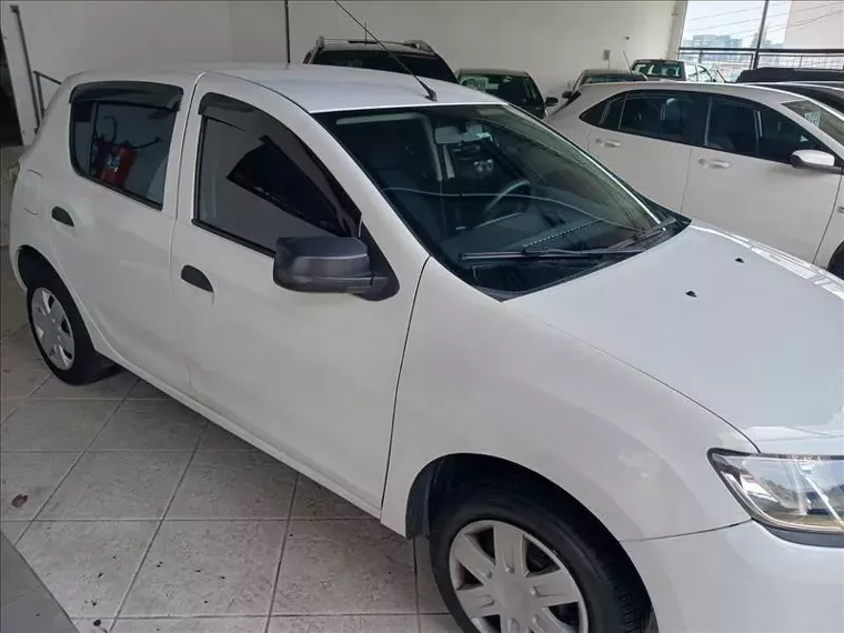 Renault Sandero Branco 1