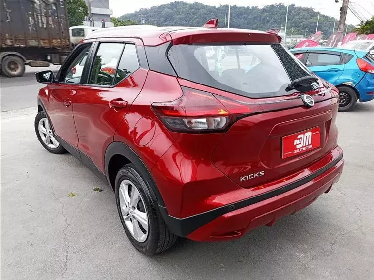 Nissan Kicks Vermelho 13