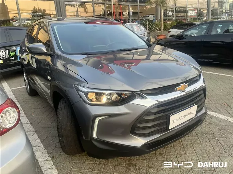 Chevrolet Tracker Cinza 3