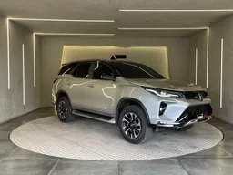 Toyota Hilux SW4