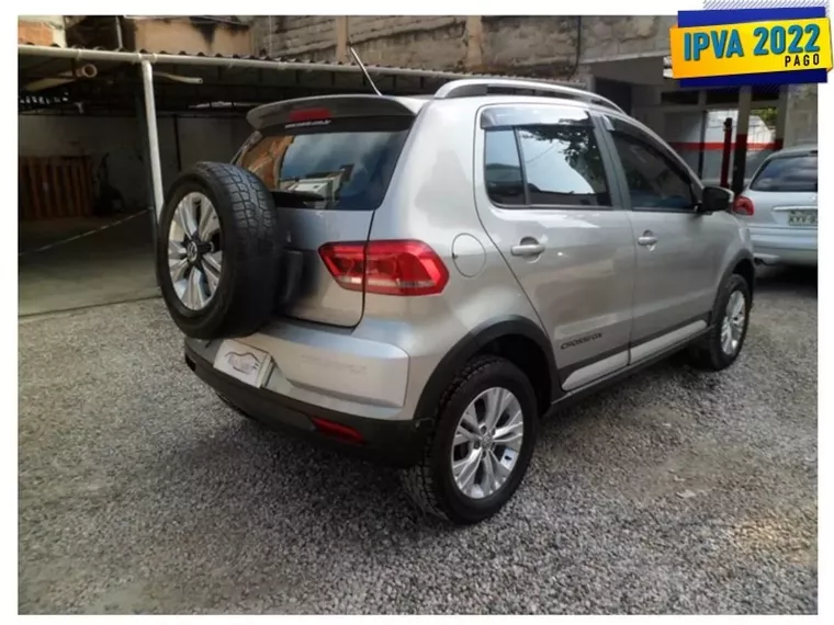 Volkswagen Crossfox Prata 2