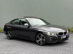 BMW 328i