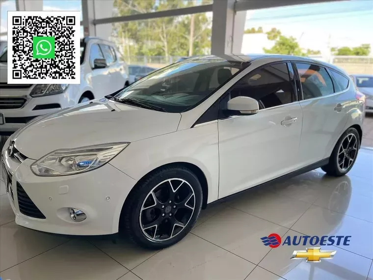 Ford Focus Branco 1