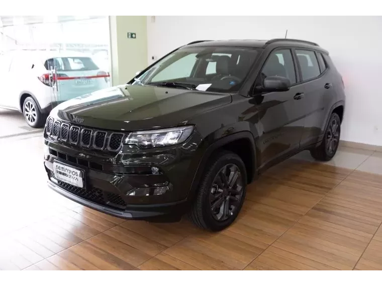 Jeep Compass Verde 11