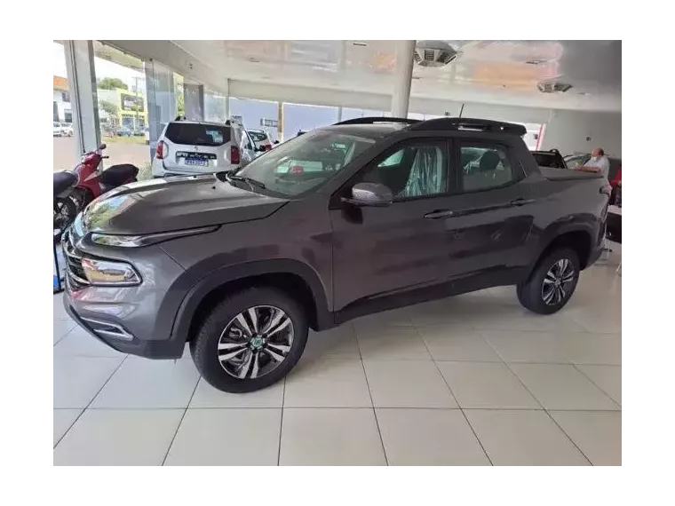 Fiat Toro Cinza 3