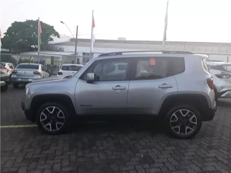 Jeep Renegade Prata 9