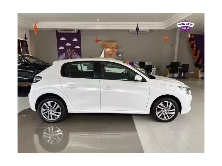 Peugeot 208 Branco 2