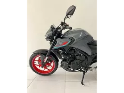 Yamaha Axis