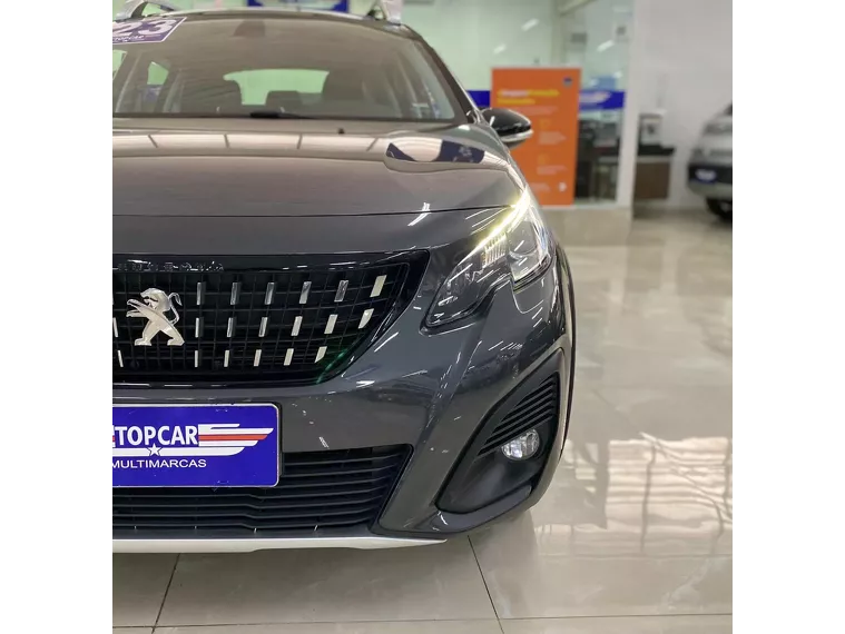 Peugeot 2008 Cinza 8