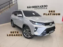 Toyota Hilux SW4