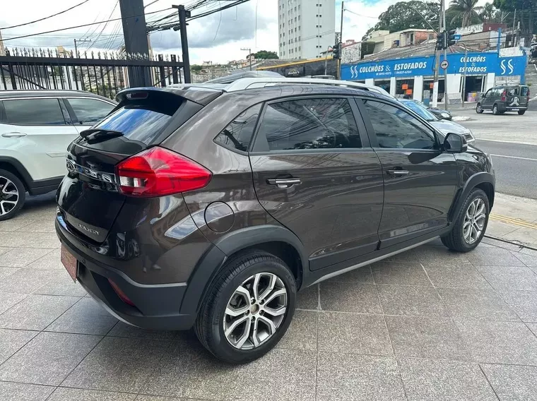 Chery Tiggo 2 Marrom 5