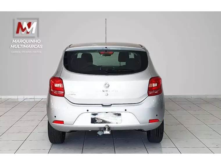 Renault Sandero Prata 15