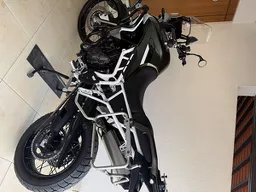 Triumph Tiger 900