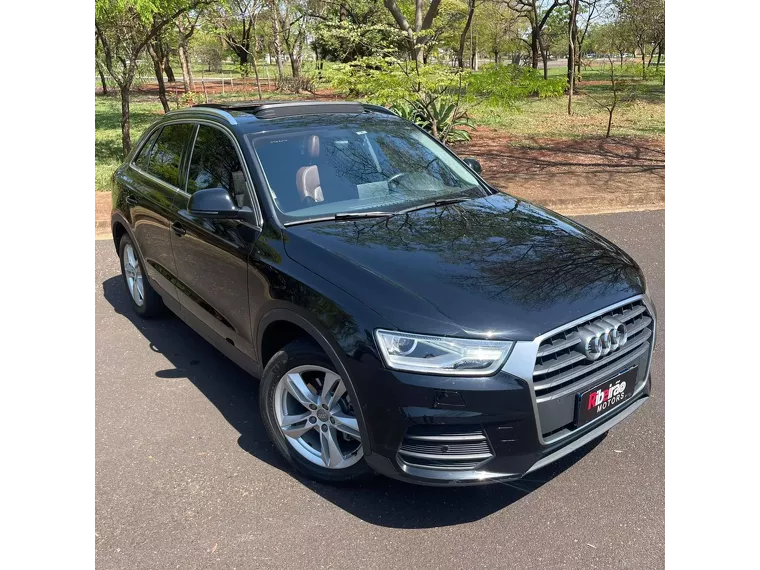 Audi Q3 Preto 7