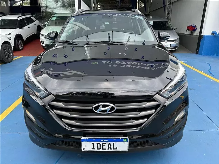 Hyundai Tucson Preto 4