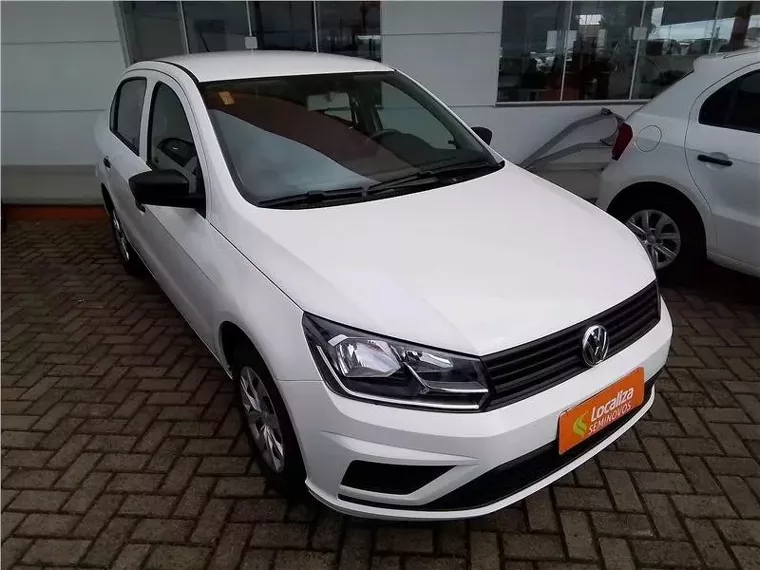 Volkswagen Voyage Branco 3