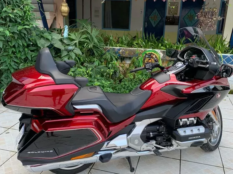 Honda Gold Wing Vermelho 8