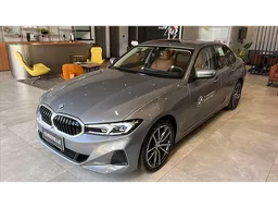 BMW 320i