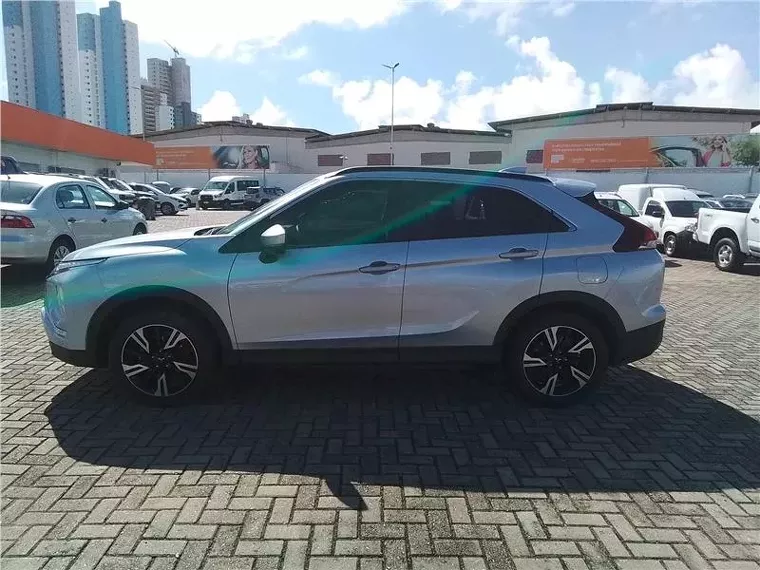 Mitsubishi Eclipse Cross Prata 5