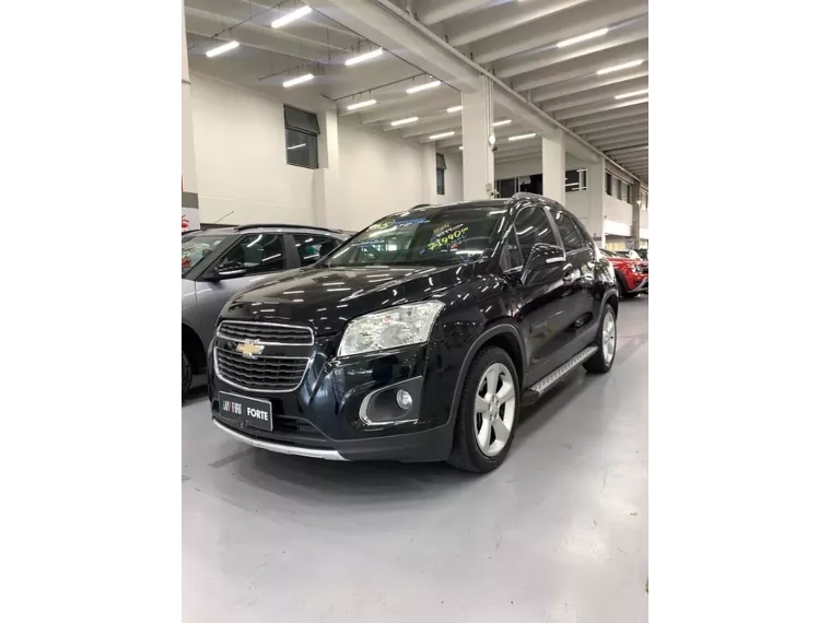 Chevrolet Tracker Preto 7