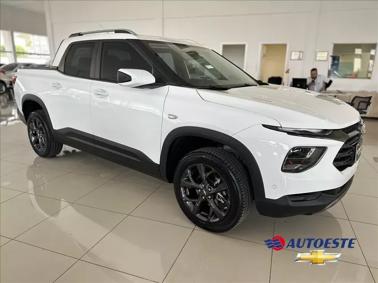 Chevrolet Montana Branco 7