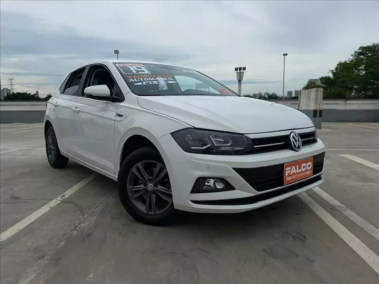 Volkswagen Polo Hatch Branco 7