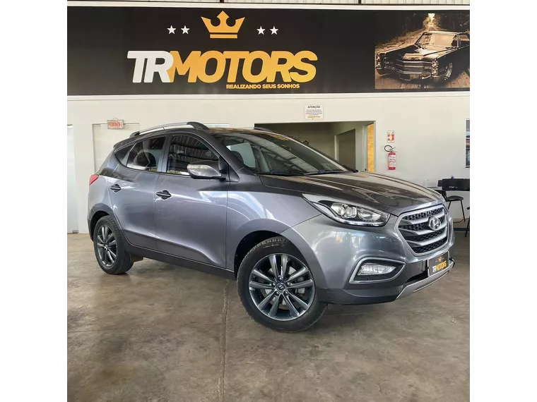 Hyundai IX35 Cinza 3