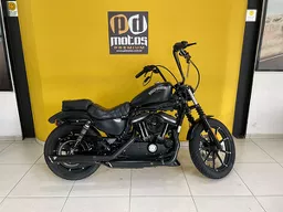 Sportster 883