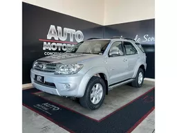 Toyota Hilux SW4