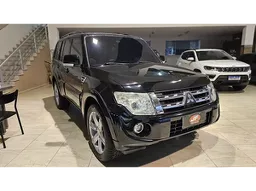 Mitsubishi Pajero Full