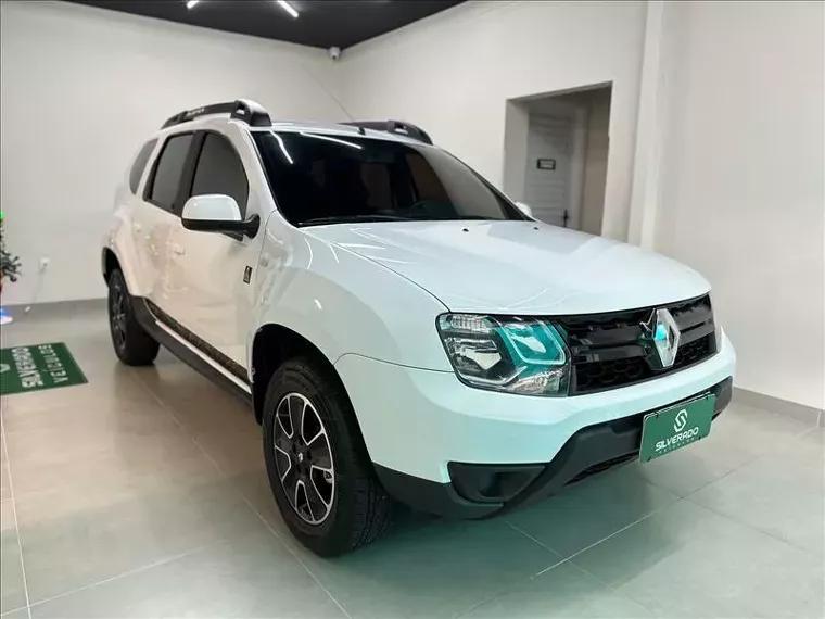 Renault Duster Branco 2